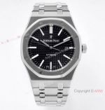 ZF Factory V2 Version Audemars Piguet Royal Oak Black Dial 15400 Watch